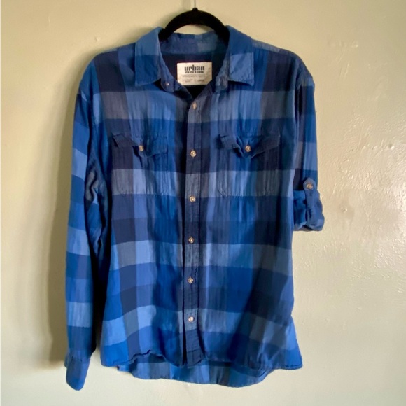 Urban Pipeline black and blue checkered shirt - Picture 5 of 7
